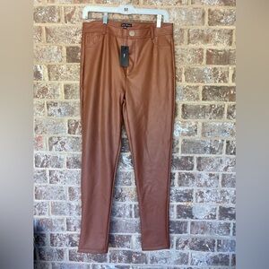 Hunter & Brown Brown Faux Leather Pants Size Large NWT
